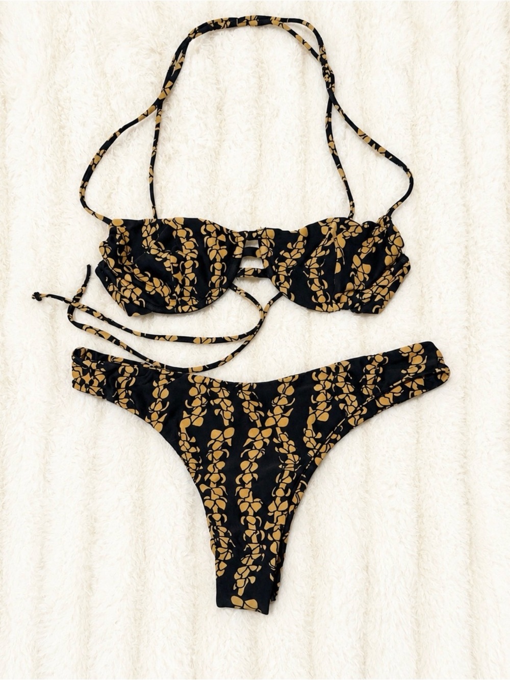 Issa De’Mar Puakenikeni Bikini Set